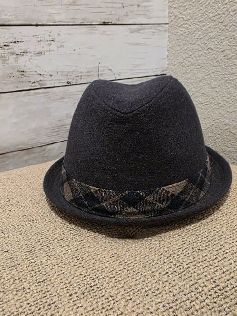 Fedora - Picture 3 of 11